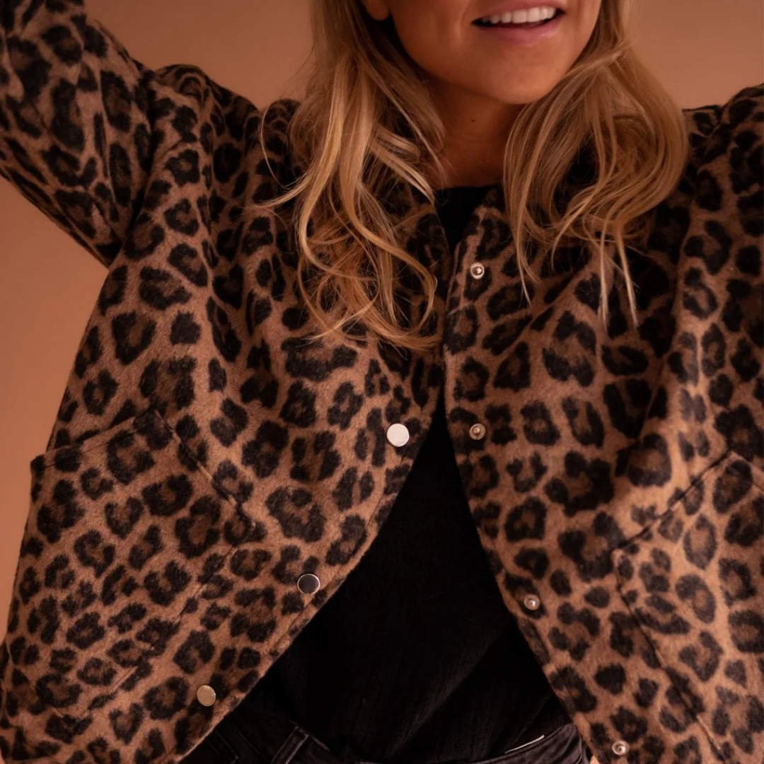 Nicole - Trendy Leopard Jacket