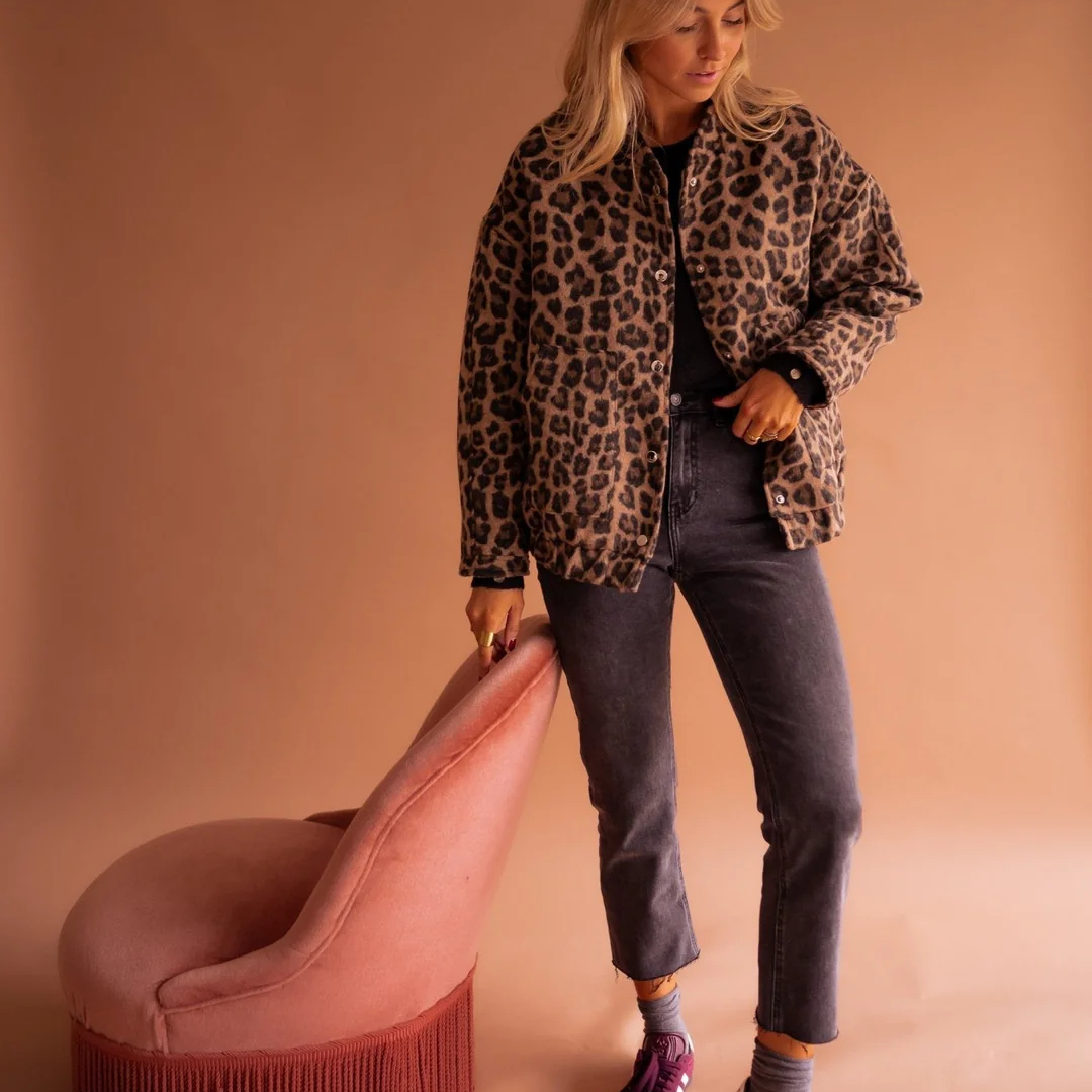 Nicole - Trendy Leopard Jacket