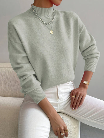 Yasmine - Elegant Turtleneck Sweater