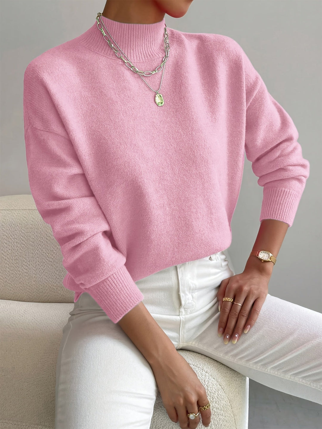 Yasmine - Elegant Turtleneck Sweater