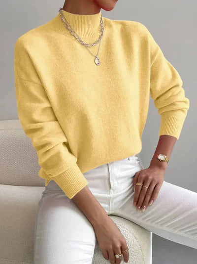Yasmine - Elegant Turtleneck Sweater
